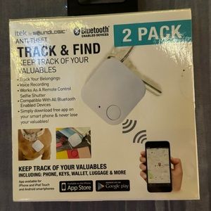 NWOT Set of 2 Bluetooth trackers